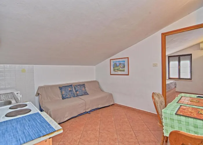 度假居 House Natasa 2133