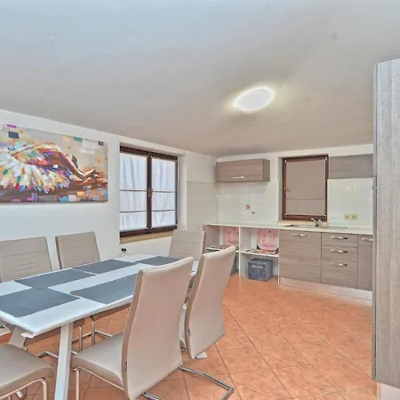 House Natasa 2133 Tatil Evi