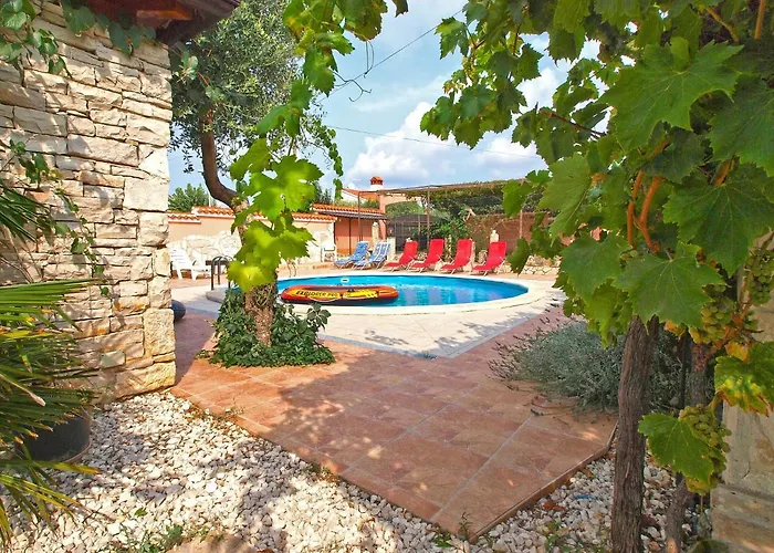 House Natasa 2133 Pula