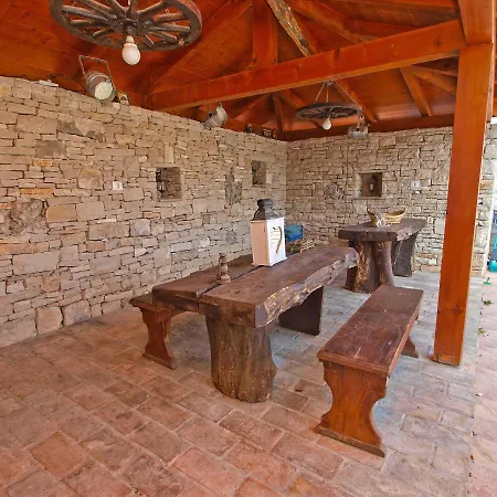 House Natasa 2133 Nyaraló Póla