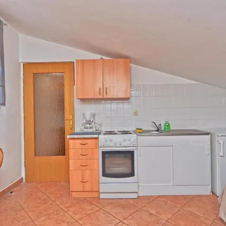 Nyaraló House Natasa 2133