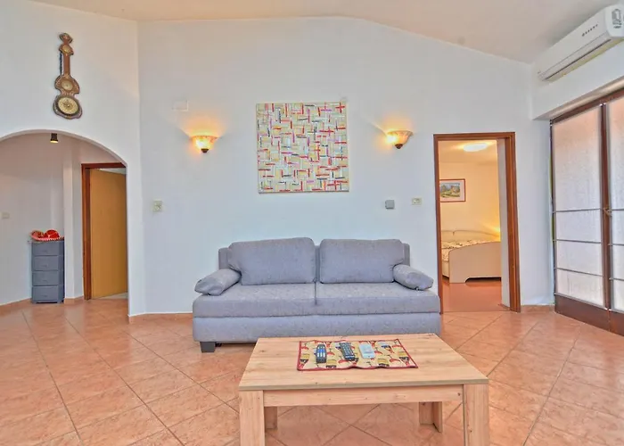 Nyaraló House Natasa 2133